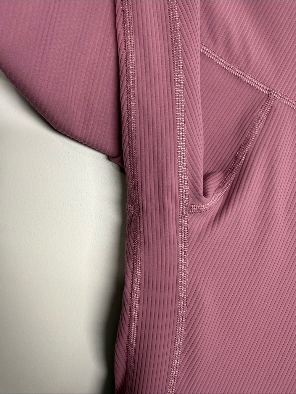 Lululemon Align Ribbed High-Rise Pant 25" Velvet Dust Size 6 Pink - Picture 2 of 5